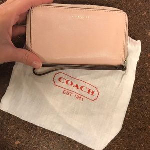 Coach Wristlet - Blush Pink